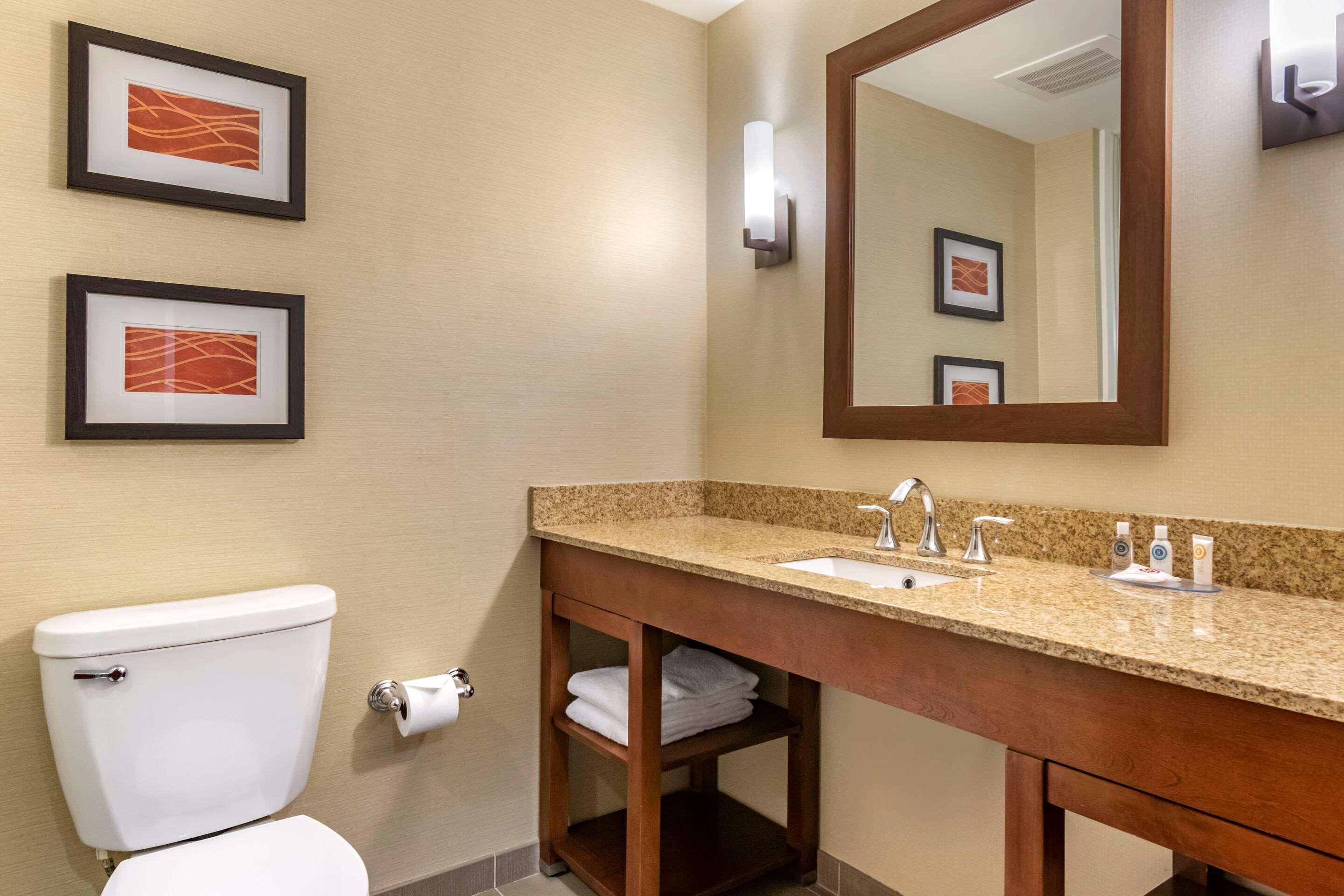 Comfort Inn Pa Turnpike - I-81 Carlisle Eksteriør billede
